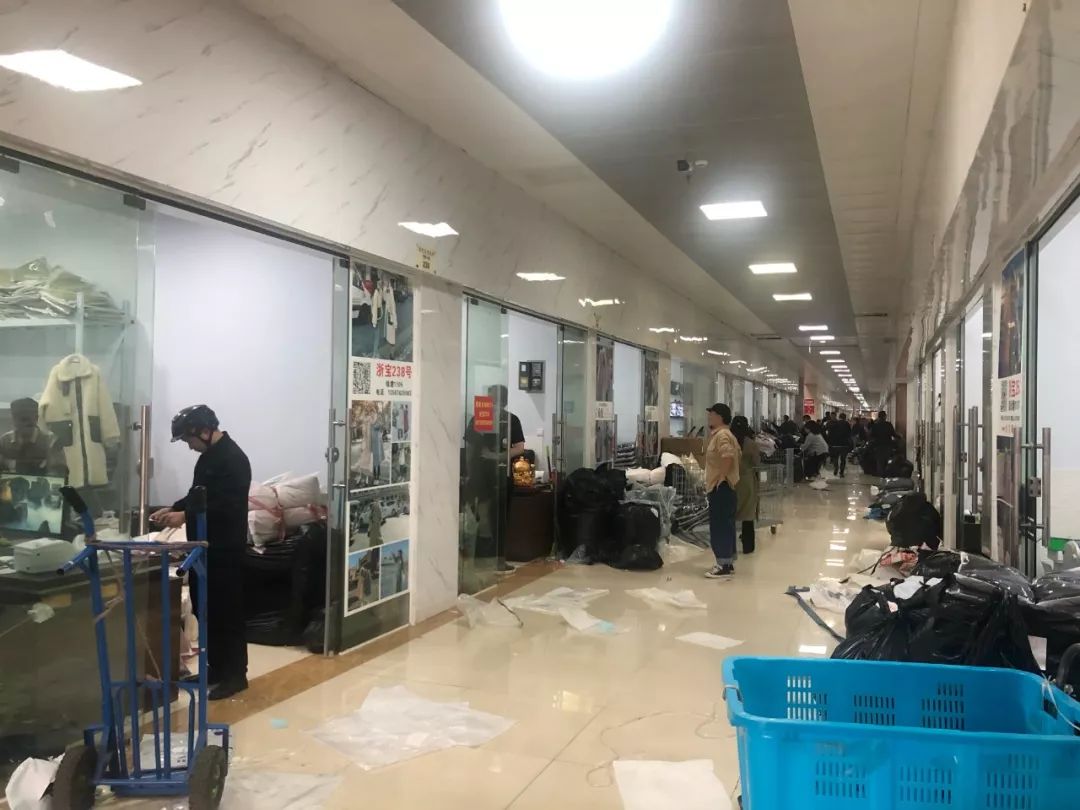 快手直播电商新趋势：辛巴4亿销售额背后，中小商家如何找到生存空间？