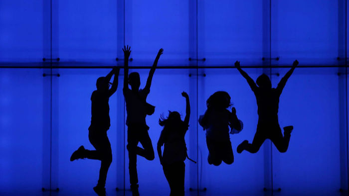 摘星阁女孩的密码：小红书MCN机构如何打造博主，连接Gucci、华为等大牌合作？