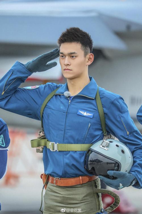 抖音前十带货主播_明星直播带货成功案例_明星直播带货技巧