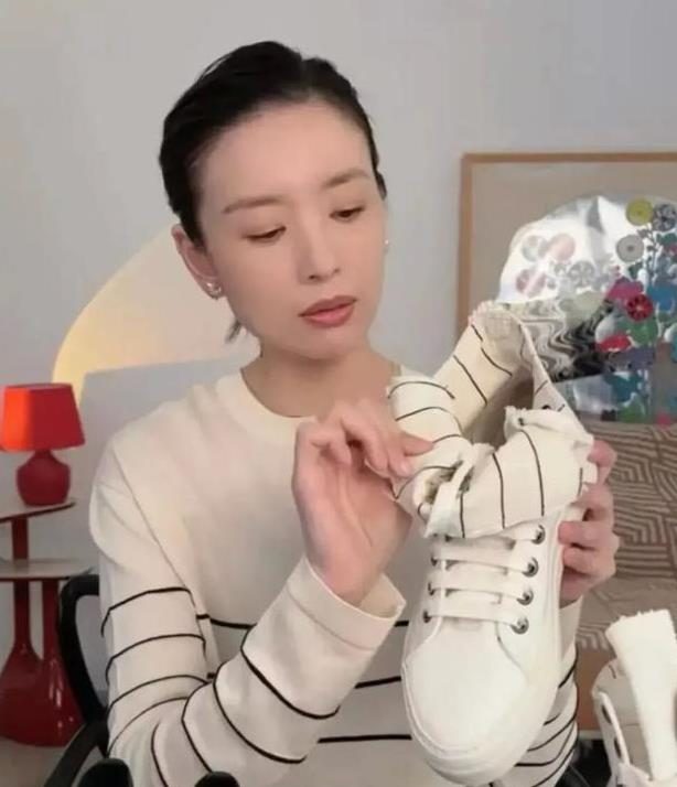 明星出镜带货_淘宝带货女王是真的吗_董洁带货女王