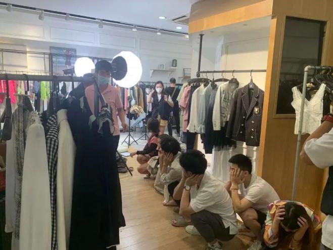 怎样在快手带货得提成呢_头部网红主播直播售假被抓_网红直播间售假案