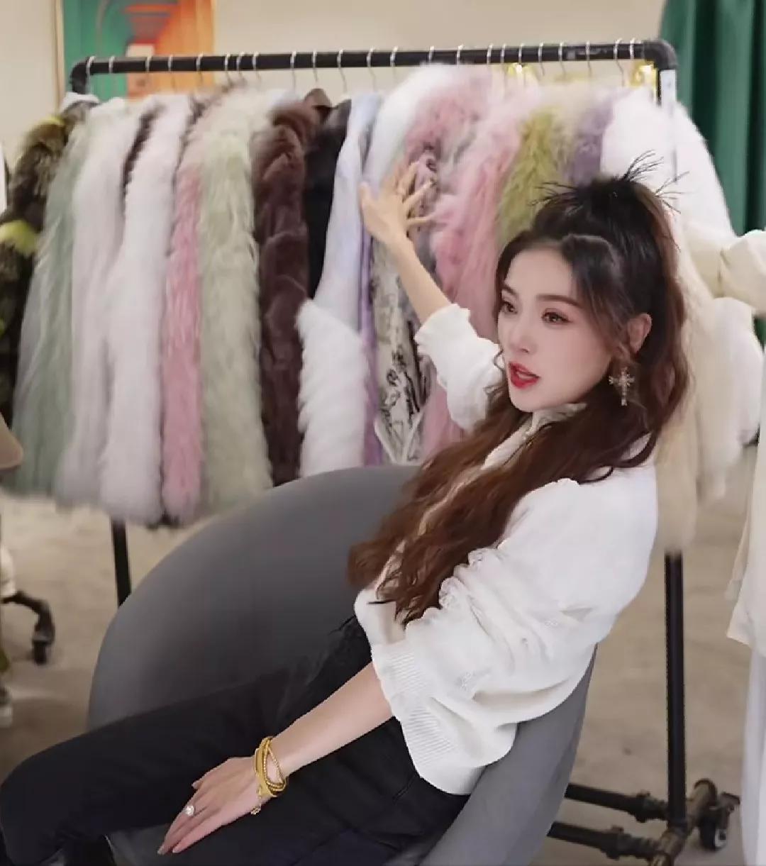 抖音带货排行榜分析_快手带货榜单在哪看啊_抖音电商发展