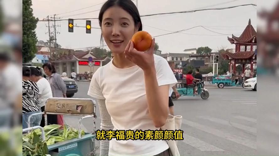 如何直播带货话术_直播带货李福贵 真诚人设 直播带货网红成功秘诀