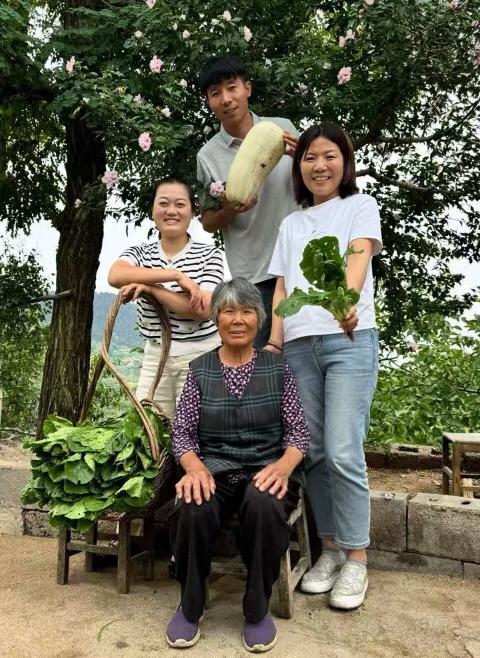 沂蒙山区农产品电商销售_快手达人需要多少粉丝_快手新农人带货直播