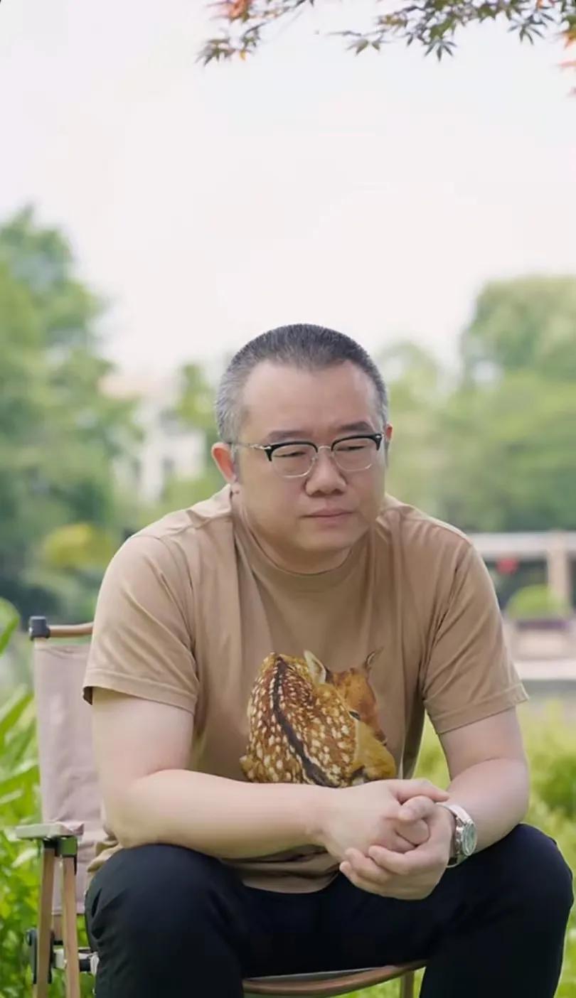 抖音直播带货主播排名榜_抖音粉丝排名前十网红_疯狂小杨哥搞笑家庭短剧