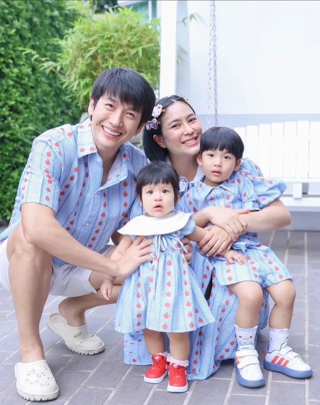 直播带货前十名主播有哪些_泰剧一哥转型电商_明星直播带货