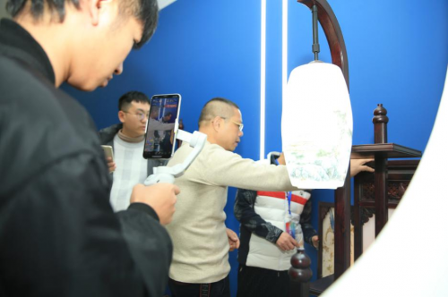 蜂窝媒文化传播有限公司_什么是京东达人账号_京东仙游直播基地