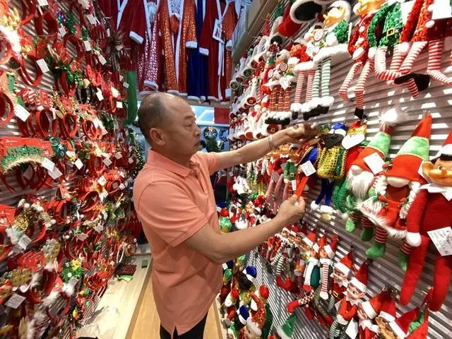 个人怎么接外贸订单_全球海运运费下降_跨境电商海外仓布局