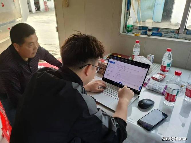 京东直播带货秘籍:如何高效联系店铺客服?选品、售后全攻略