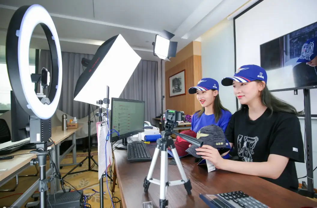 MCN坑位费加佣金合作_主播带货佣金多为销售额20_评估主播带货ROI数据