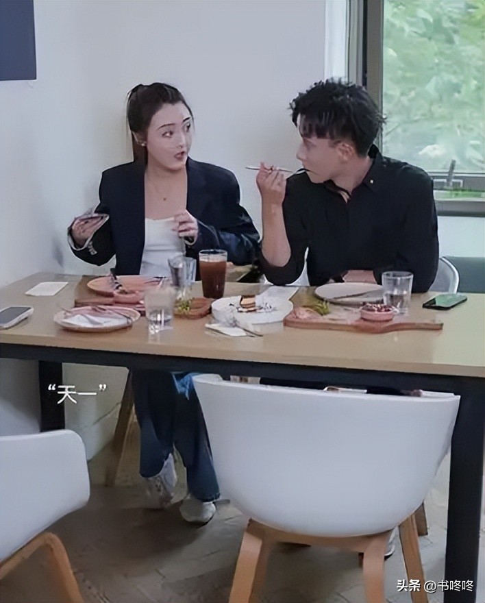 乔七月短剧商业变现模式_抖音里带货可以挣多少_抖音情感短剧带货