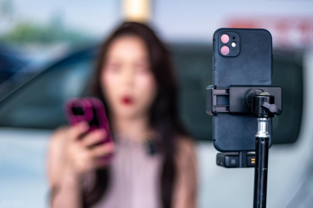 普通人0成本开启副业赚钱思维_新手怎么做短视频赚钱_毕业5年工资没涨想搞副业怕被骗想创业没本金普通人心态转变