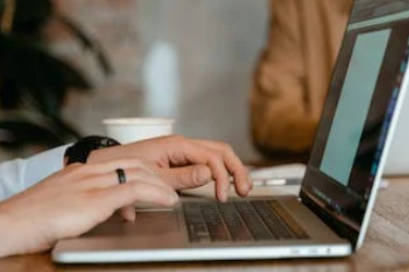 上传短视频怎么赚钱？这10种靠谱变现方法，轻松把流量变收入