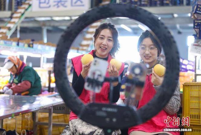 电商直播带货怎么做推广_山东荣成巾帼直播团队_山东荣成女性直播带货